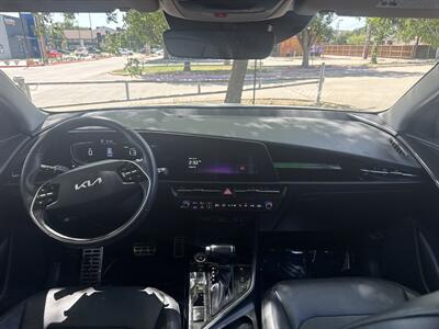 2023 Kia Niro EX   - Photo 21 - Dallas, TX 75252
