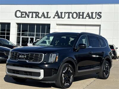 2025 Kia Telluride S - Photo 1 - Dallas, TX 75252