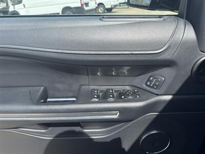 2024 Ford Expedition XLT   - Photo 11 - Dallas, TX 75252
