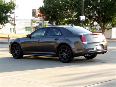 2021 Chrysler 300 Series Touring   - Photo 4 - Dallas, TX 75252