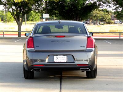 2021 Chrysler 300 Series Touring   - Photo 5 - Dallas, TX 75252