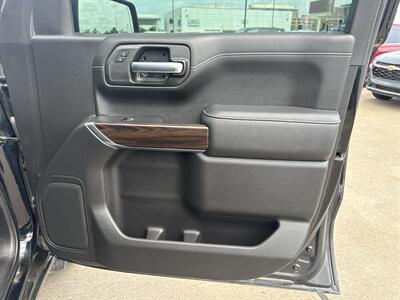 2021 GMC Sierra 1500 SLT   - Photo 14 - Dallas, TX 75252