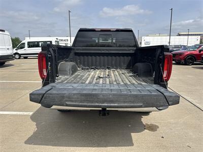 2021 GMC Sierra 1500 SLT   - Photo 17 - Dallas, TX 75252
