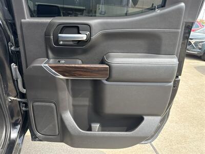 2021 GMC Sierra 1500 SLT   - Photo 13 - Dallas, TX 75252