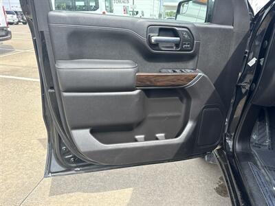 2021 GMC Sierra 1500 SLT   - Photo 10 - Dallas, TX 75252
