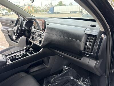 2024 Nissan Pathfinder SV - Photo 22 - Dallas, TX 75252