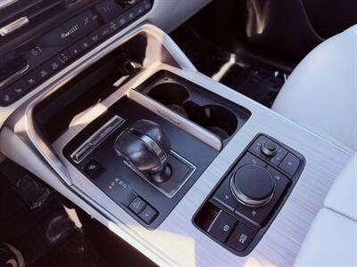 2024 Mazda CX-90 Plug-in Hybrid Premium Plus - Photo 25 - Dallas, TX 75252