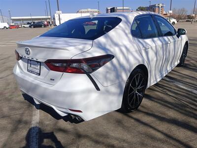 2023 Toyota Camry SE   - Photo 7 - Dallas, TX 75252