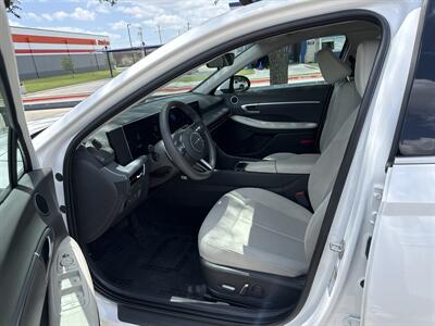 2025 Hyundai SONATA SEL - Photo 19 - Dallas, TX 75252