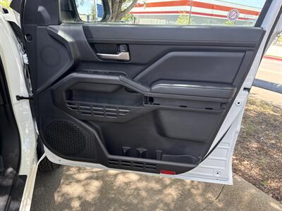 2026 Toyota Tacoma SR5 - Photo 13 - Dallas, TX 75252