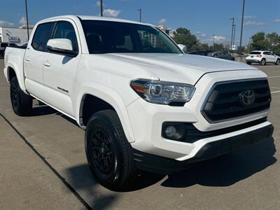 2022 Toyota Tacoma SR5 V6   - Photo 2 - Dallas, TX 75252