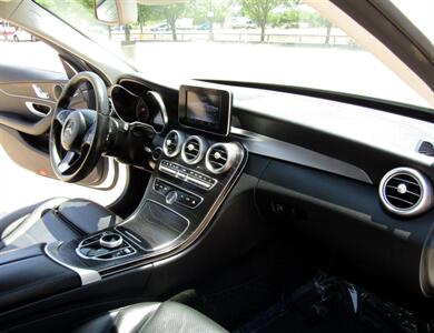 2017 Mercedes-Benz C 300   - Photo 18 - Dallas, TX 75252