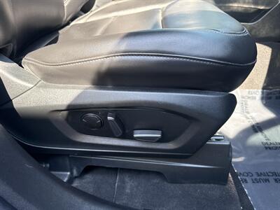 2023 Ford Explorer XLT   - Photo 17 - Dallas, TX 75252