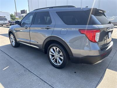 2023 Ford Explorer XLT   - Photo 5 - Dallas, TX 75252