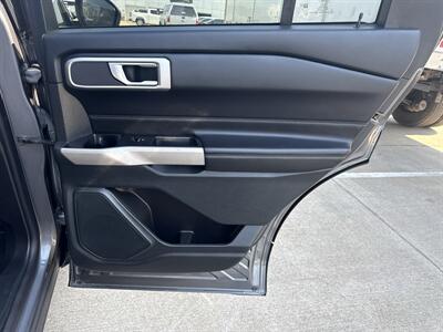 2023 Ford Explorer XLT   - Photo 13 - Dallas, TX 75252