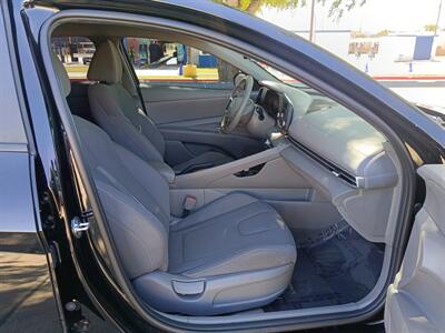 2022 Hyundai ELANTRA SEL   - Photo 19 - Dallas, TX 75252