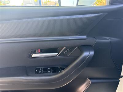 2025 Mazda CX-90 3.3 Turbo Select - Photo 11 - Dallas, TX 75252