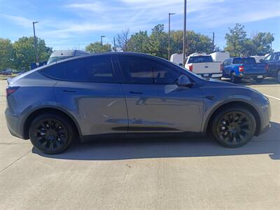 2023 Tesla Model Y   - Photo 8 - Dallas, TX 75252