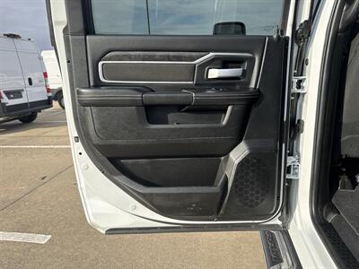 2024 RAM 2500 Big Horn   - Photo 18 - Dallas, TX 75252