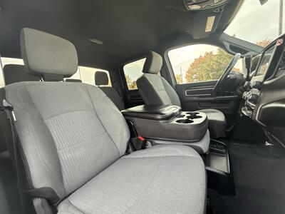 2024 RAM 2500 Big Horn   - Photo 28 - Dallas, TX 75252