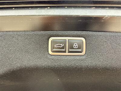 2025 Hyundai SONATA Hybrid Limited - Photo 18 - Dallas, TX 75252