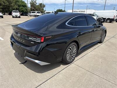 2025 Hyundai SONATA Hybrid Limited - Photo 7 - Dallas, TX 75252