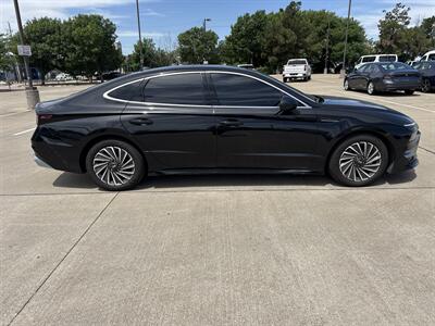 2025 Hyundai SONATA Hybrid Limited - Photo 8 - Dallas, TX 75252
