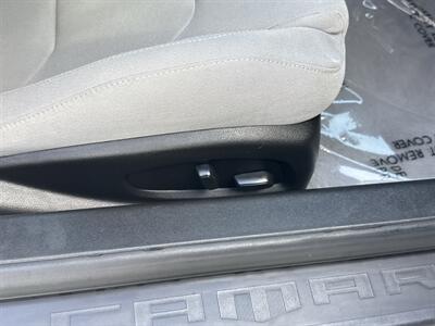 2023 Chevrolet Camaro LT   - Photo 17 - Dallas, TX 75252