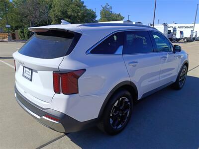 2024 Kia Sorento S   - Photo 7 - Dallas, TX 75252