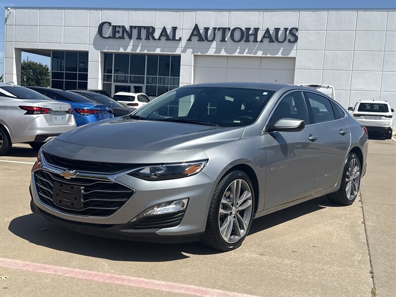 2025 Chevrolet Malibu LT  
