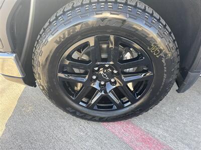 2024 GMC Sierra 1500 Pro - Photo 34 - Dallas, TX 75252