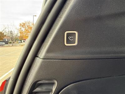 2026 Chrysler Pacifica Select   - Photo 17 - Dallas, TX 75252