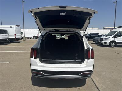 2022 Kia Sorento S   - Photo 15 - Dallas, TX 75252