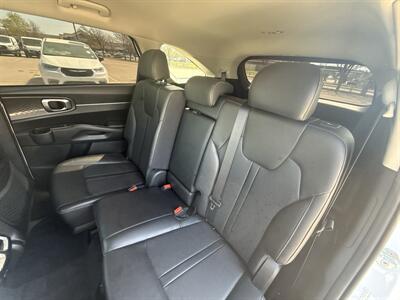 2022 Kia Sorento S   - Photo 35 - Dallas, TX 75252
