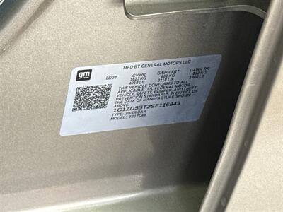 2025 Chevrolet Malibu LT   - Photo 39 - Dallas, TX 75252