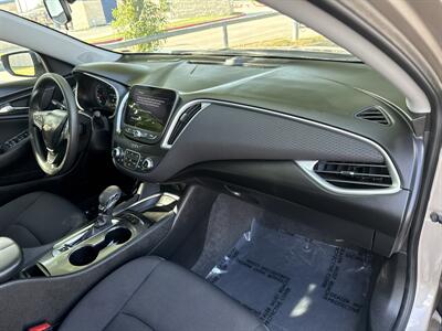 2025 Chevrolet Malibu LT   - Photo 22 - Dallas, TX 75252