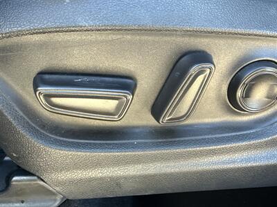 2020 Toyota C-HR LE   - Photo 17 - Dallas, TX 75252