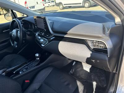 2020 Toyota C-HR LE   - Photo 21 - Dallas, TX 75252