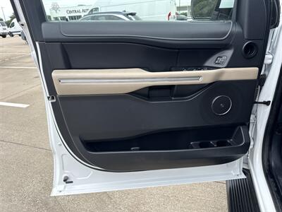 2024 Ford Expedition Limited - Photo 10 - Dallas, TX 75252
