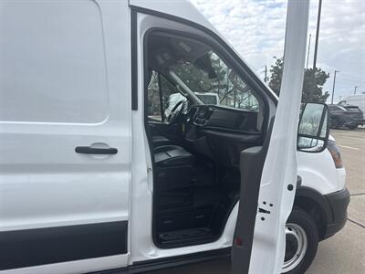 2023 Ford Transit 250   - Photo 17 - Dallas, TX 75252