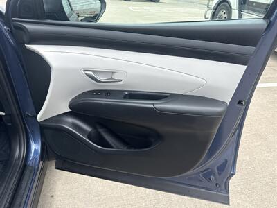 2026 Hyundai TUCSON SEL   - Photo 14 - Dallas, TX 75252