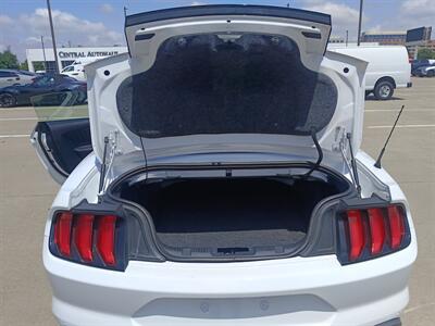 2020 Ford Mustang GT Premium   - Photo 13 - Dallas, TX 75252