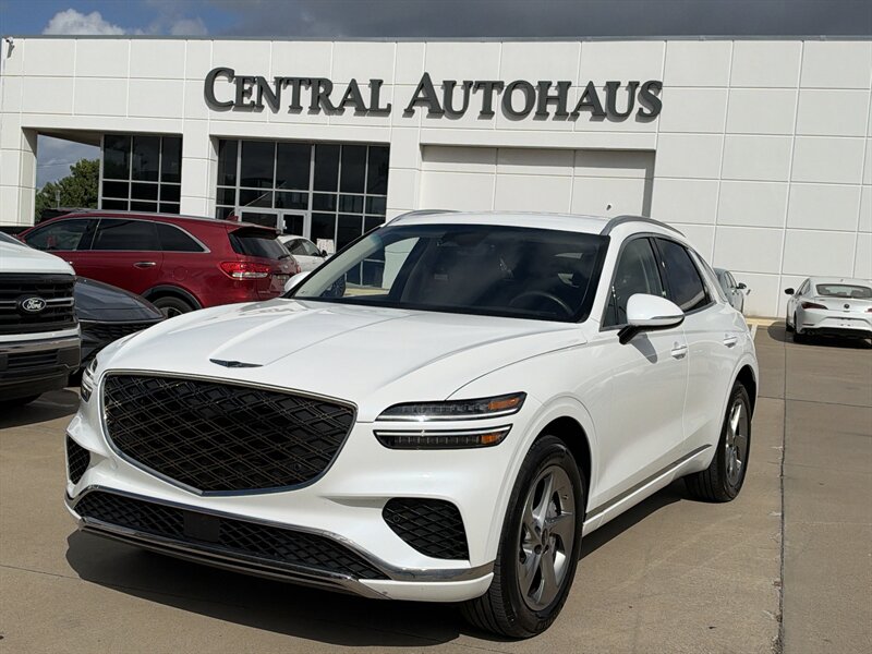 2026 GENESIS GV70