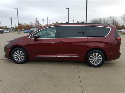 2017 Chrysler Pacifica Touring Plus   - Photo 4 - Dallas, TX 75252