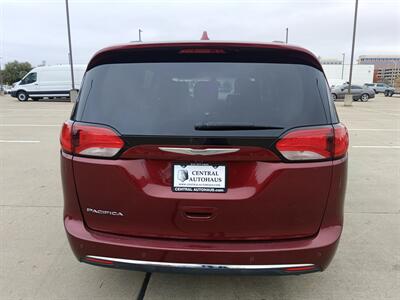 2017 Chrysler Pacifica Touring Plus   - Photo 6 - Dallas, TX 75252