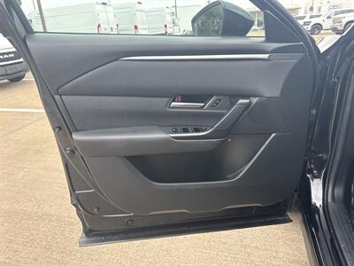 2025 Mazda CX-50 2.5 S Preferred   - Photo 10 - Dallas, TX 75252