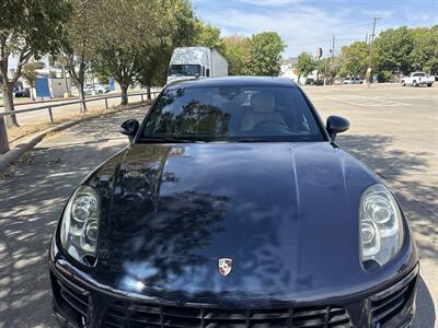 2018 Porsche Macan - Photo 2 - Dallas, TX 75252