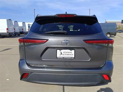 2023 Toyota Highlander LE   - Photo 6 - Dallas, TX 75252