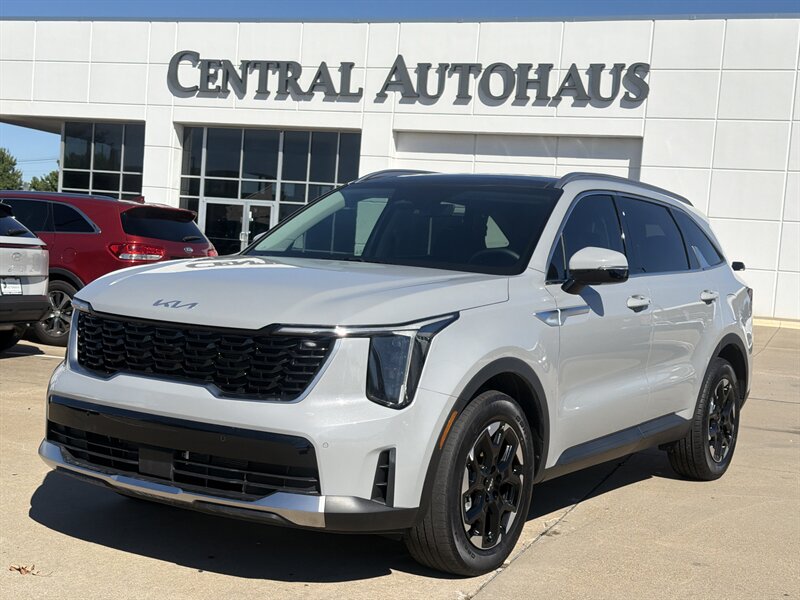 2026 Kia Sorento S   - Photo 1 - Dallas, TX 75252