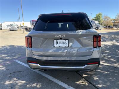 2026 Kia Sorento S   - Photo 6 - Dallas, TX 75252